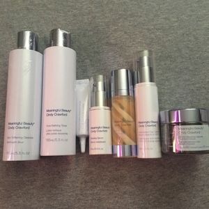 NEW Cindy Crawford's Meaningful Beauty 7pc Kit